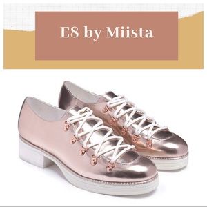 NIB METALLIC Rose Gold Platform Shoes!